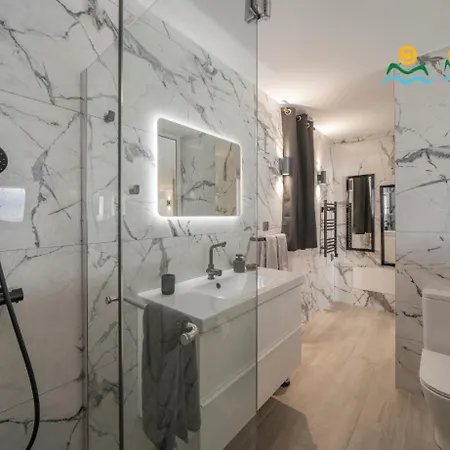 Apartment Premium Quiet Seafront Oceanbreeze
